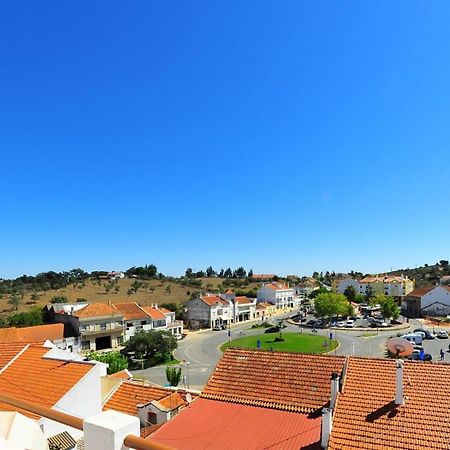 Apartamentos Bau-Doce Cercal do Alentejo 客房 照片